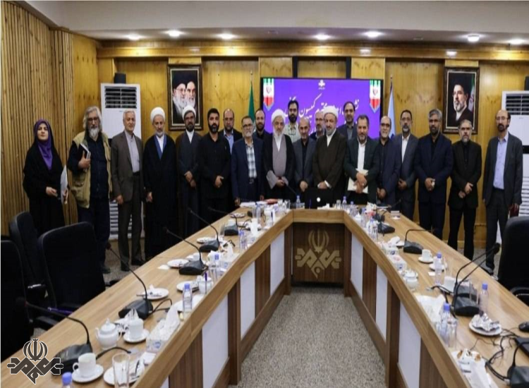 نشست رئیس رسانه ملی با اعضای کمیسیون فرهنگی مجلس شورای اسلامی