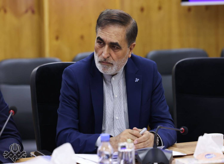نشست رئیس رسانه ملی با اعضای کمیسیون فرهنگی مجلس شورای اسلامی