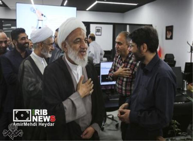 بازدید نمایندگان مجلس از خبرگزاری صداوسیما به مناسبت روز خبرنگار