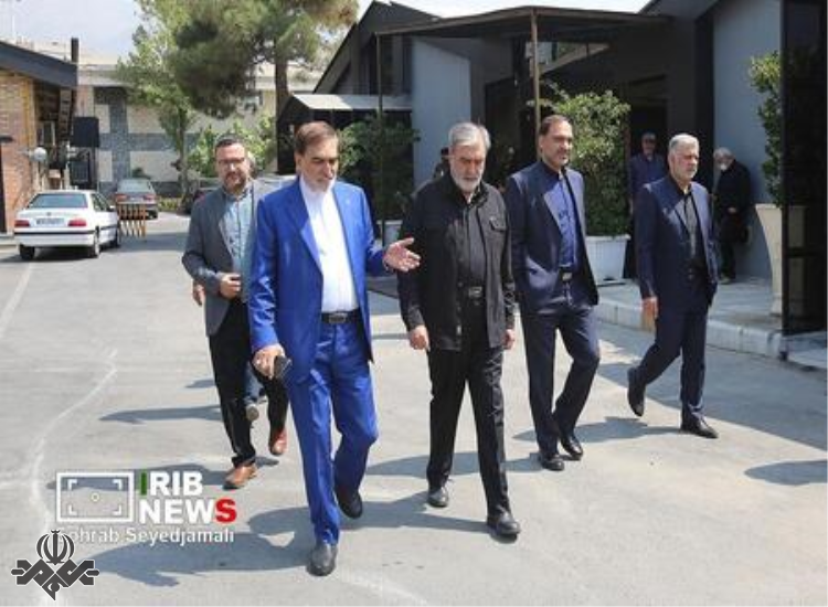 بازدید نمایندگان مجلس از خبرگزاری صداوسیما به مناسبت روز خبرنگار