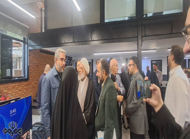 بازدید نمایندگان مجلس از خبرگزاری صداوسیما به مناسبت روز خبرنگار