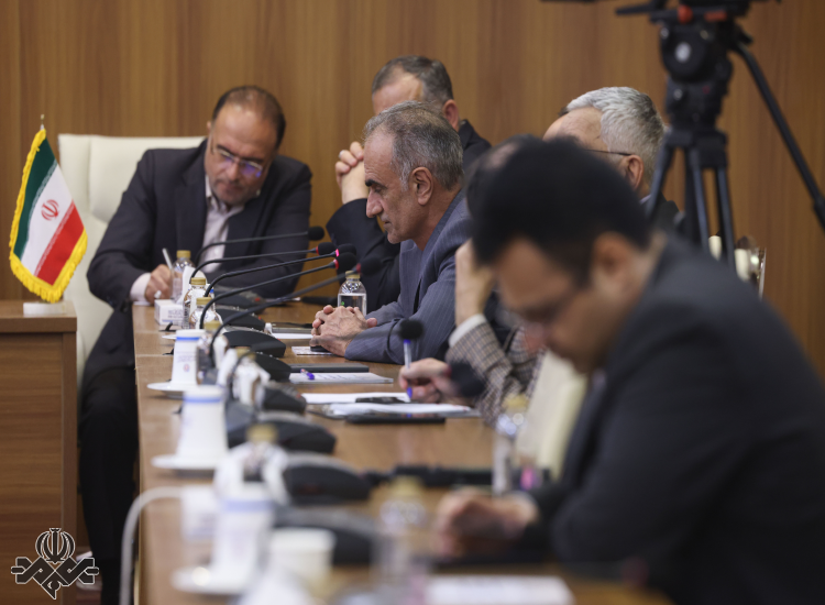  بازدید فراکسیون کشاورزی از نمایشگاه تحول