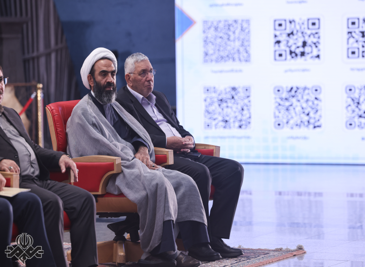  بازدید فراکسیون کشاورزی از نمایشگاه تحول