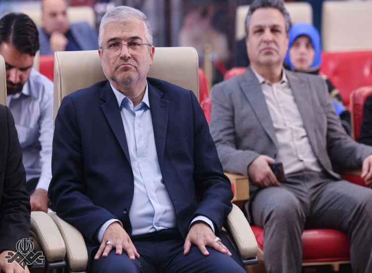  بازدید فراکسیون کشاورزی از نمایشگاه تحول