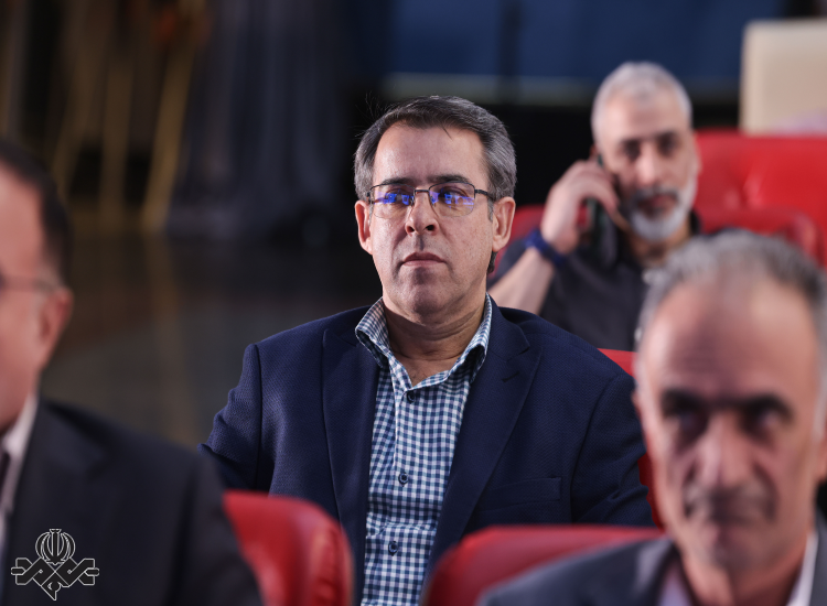 بازدید فراکسیون کشاورزی از نمایشگاه تحول