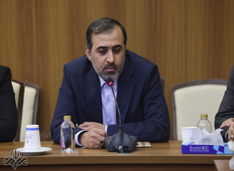  بازدید فراکسیون کشاورزی از نمایشگاه تحول