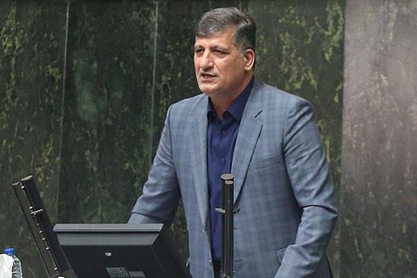 بانک مرکزی اجازه دهد صنعت کشور روی پای خود بماند